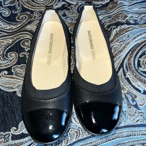 Naturino Girl's Lopel Black Patent shoes